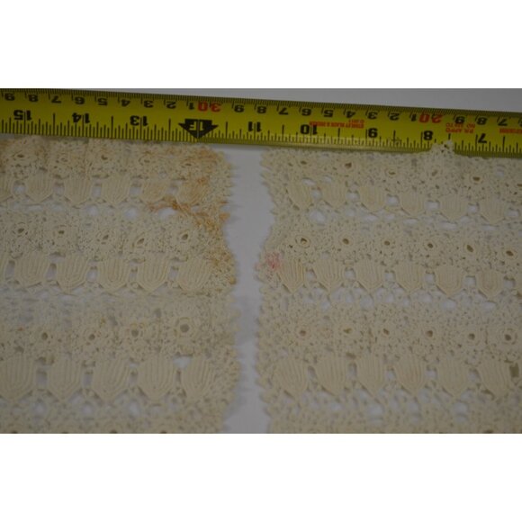 Hand Crocheted Doily Lot Vtg Round Wedding Table Country Tea Party Lacy Elegant - Picture 4 of 11